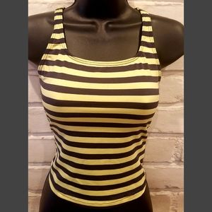 Marika Yoga workout top w built in support liner